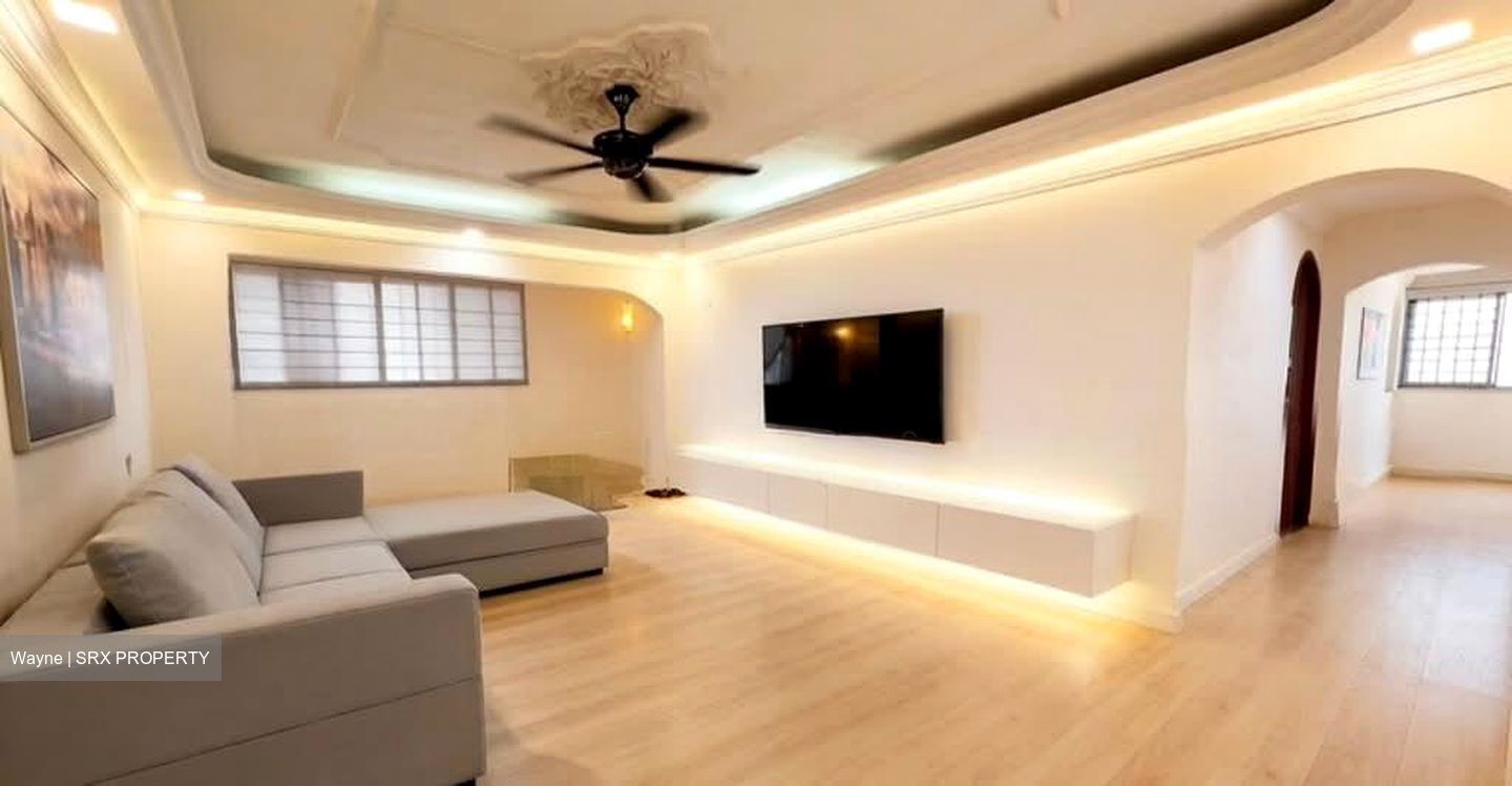 Blk 128 Lorong Ah Soo (Hougang), HDB Executive #557565111